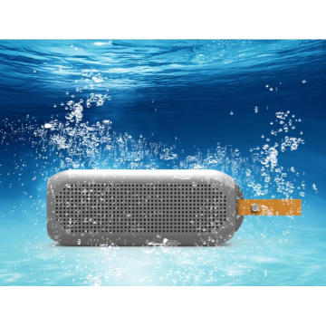 NFC Ipx7 Wasserdichte Bluetooth Lautsprecher Subwoofer mit Power Bank